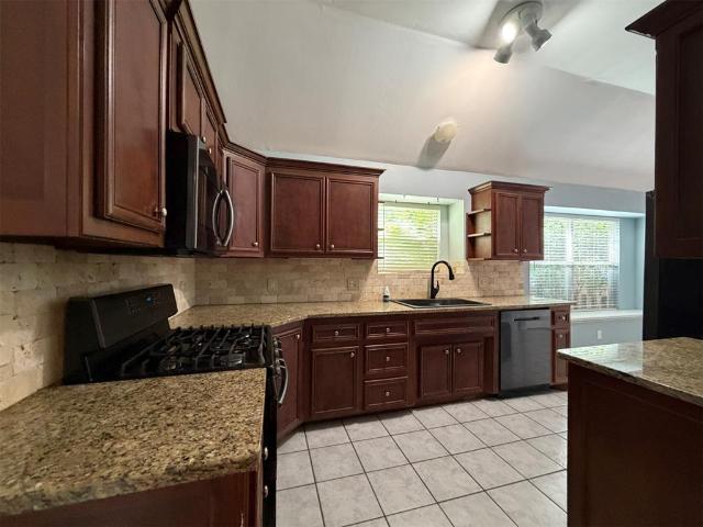 1801 Del Simmons Drive