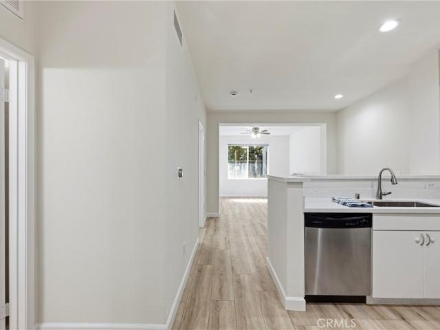 1801 E Katella Avenue 1096