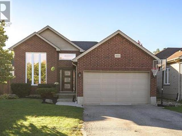 1801 Seymour Crescent, London North E, ON, N6G 5N4 house for sale | Listing ID X14123 | Royal LePage