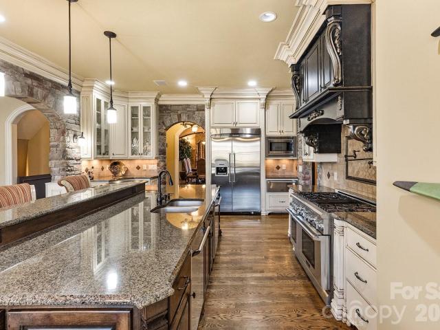 1801 Smarty Jones Drive
