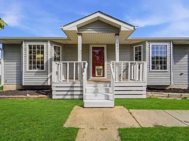 1801 W Cheyenne Court
