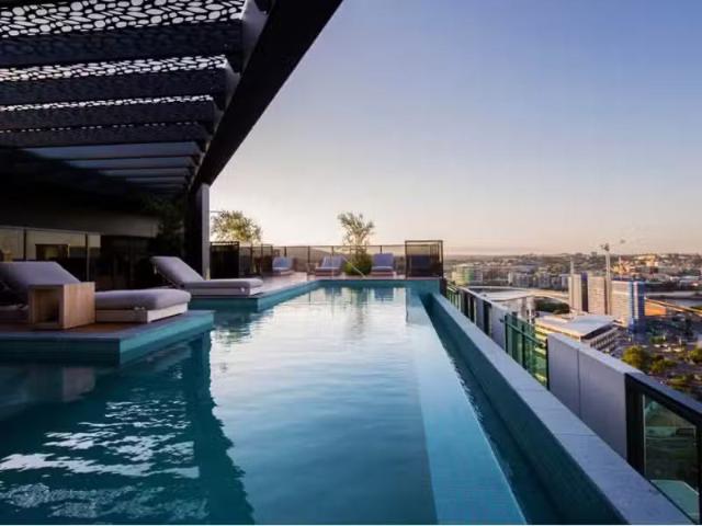 1802/4 Edmondstone Street, South Brisbane Apartment for rent.