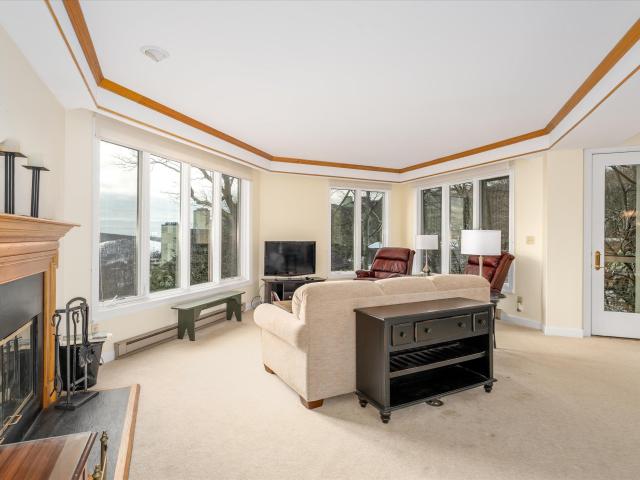 1802 high ridge ct condos