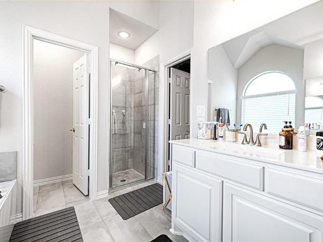 1802 ranch view Drive