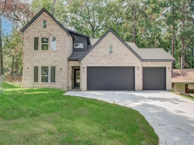 1802 Rollingwood Drive