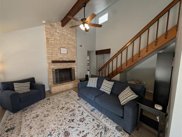 1802 Wagon Gap Dr