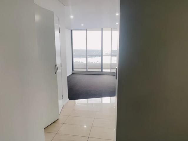 1803/52 54 Walker St, Sydney