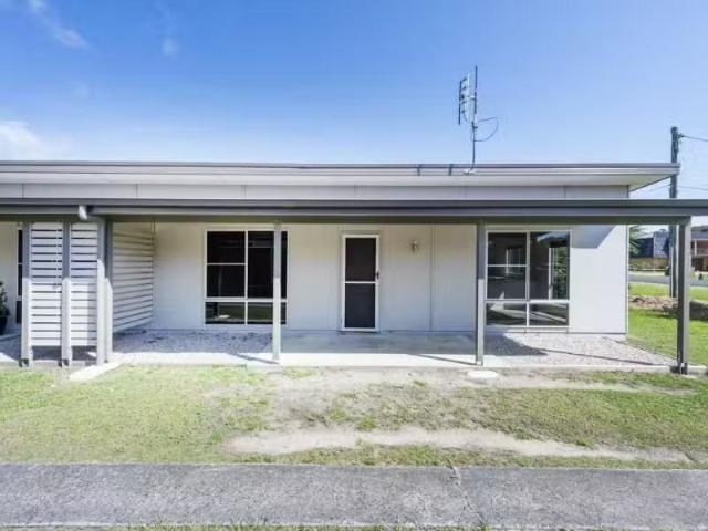 1/80 Charles Street, ILUKA Apartment for rent Listed by Leann.