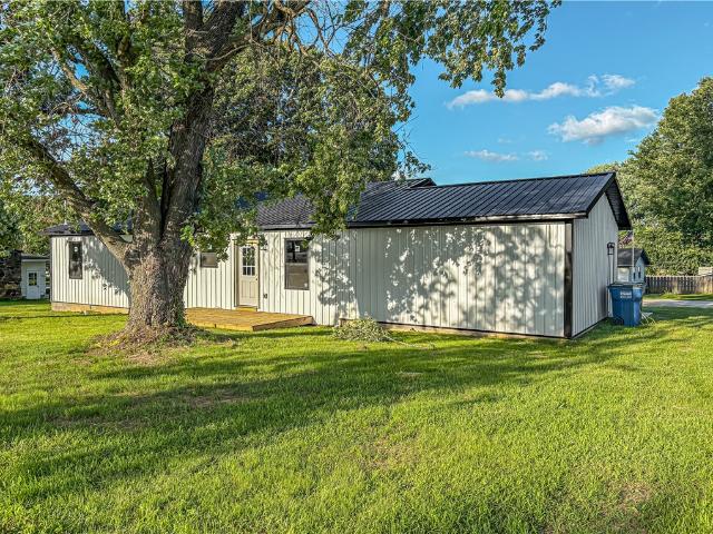 180 Creekview Road
