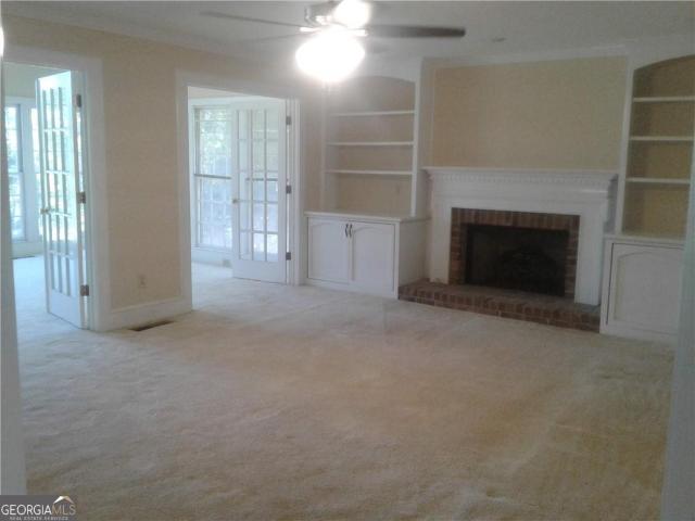 180 Creekview Trail