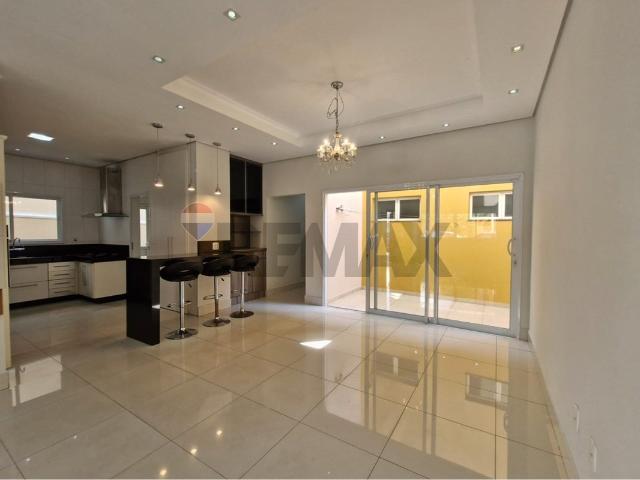 180 Área Útil Casa Alugar, 3 Dormitórios localizado em Rua Maria Aparecida Setti Pietrobom, 72 Raízes São Luiz, Paulínia, São Paulo, 13145051 | Brasil