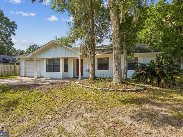 180 Dogwood Circle