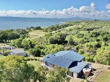 180 Degree Views from Cape Upstart to Burdekin River Mouth