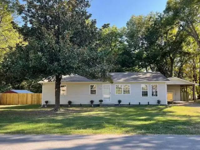 180 E BROADWAY ST, SULPHUR ROCK, AR 72579