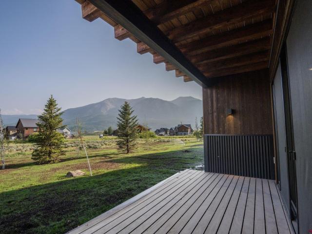 180 Elk Valley Rd, Unit 109, Crested Butte, CO 81224 | Compass