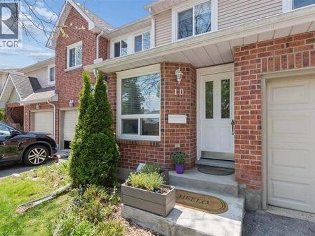 180 Highland Crescent Unit# 10, Kitchener, ON, N2M 5K5 townhouse for sale | Listing ID 40866 | Royal LePage