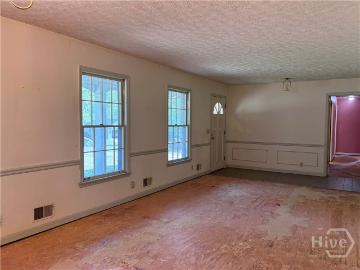 180 Highland Drive