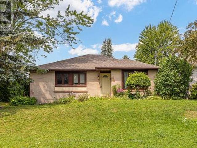 180 Sherwood Avenue, Oshawa, ON, L1G 3L8 house for sale | Listing ID E13661 | Royal LePage