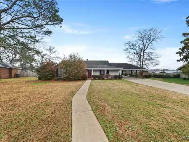 180 STONE RIVER LOOP, WETUMPKA, AL 36092