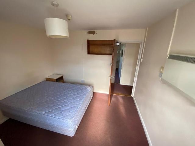 180 Pearson Road, Ipswich IP3, 3 bed flat to rent, £875 pcm | PrimeLocation
