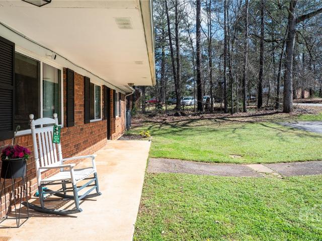 180 Ramble Hills Circle # 180 & 182
