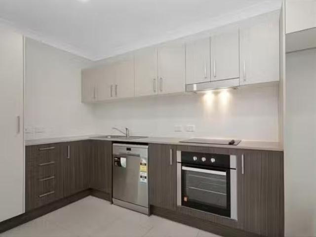 1/80 Tempest Circuit, Redbank Plains, QLD 4301