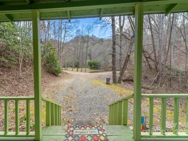 180 Valley Lane