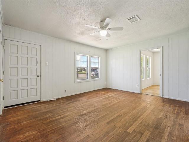1814 Refinery Road