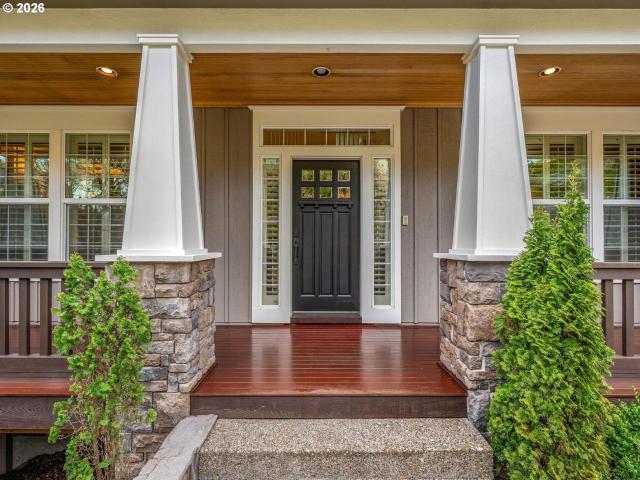1815 NW Rosefinch Ln, Portland, OR