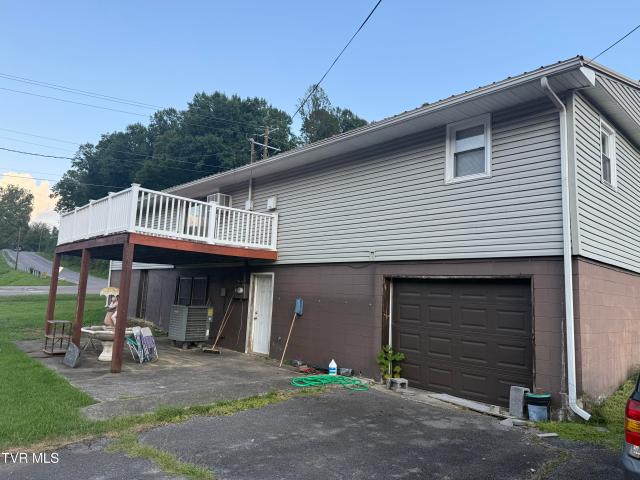 1815 East Shawnee Avenue