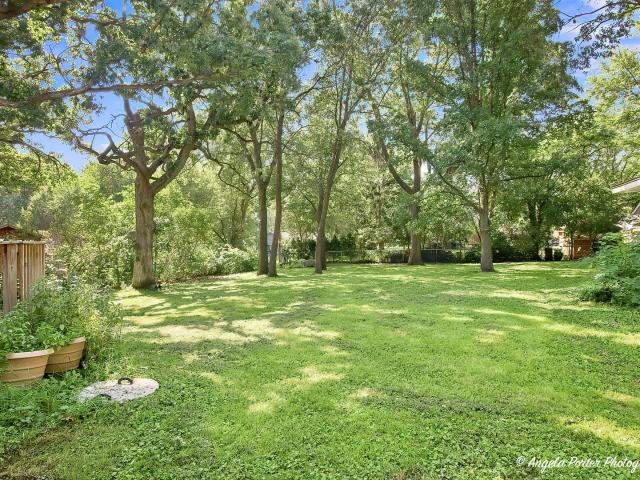 1815 Grandview Drive