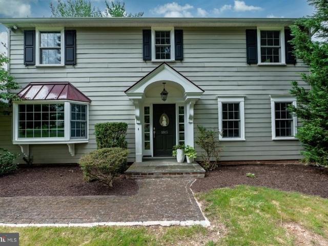 1815 Green Briar Drive #