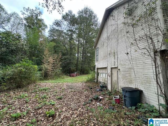 1815 Riverview Drive