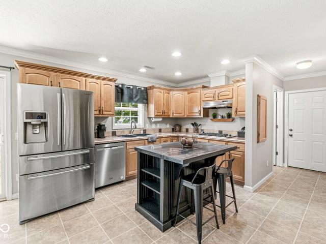 1816 Chinkapin Court