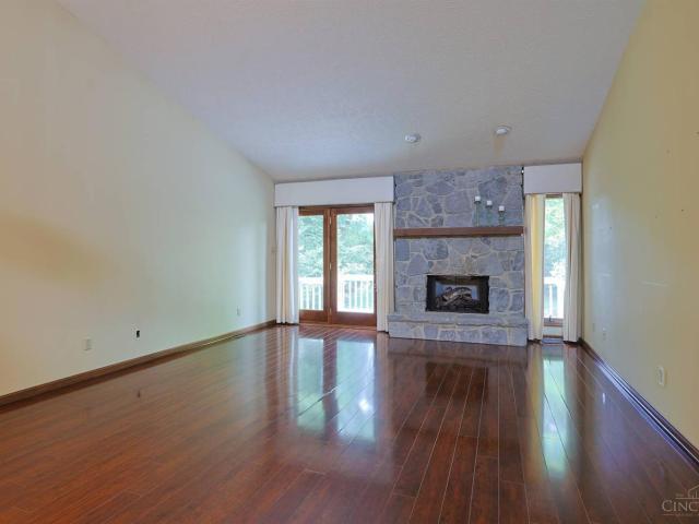 1816 Londonderry Drive