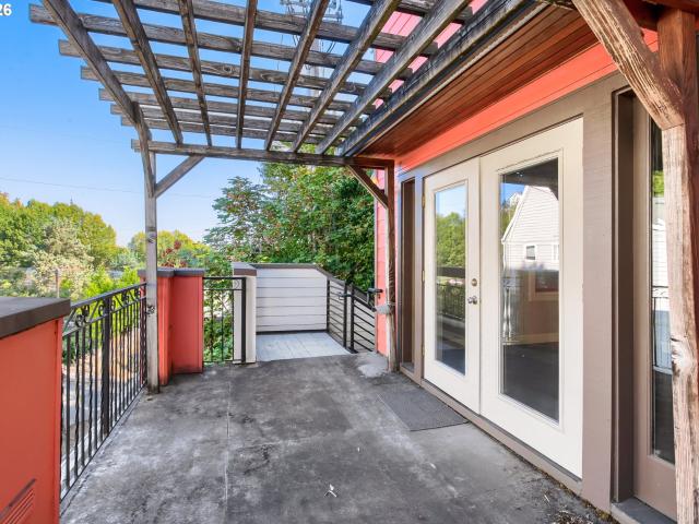 1816 SW 18TH AVE # 1