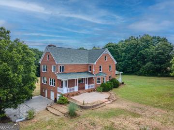 1817 Michael Road