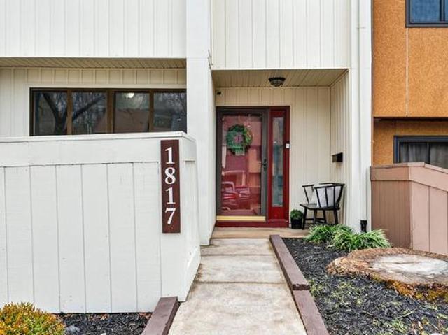 1817 Old Post Terrace