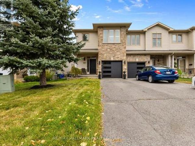 1817 Arrowgrass Way, Ottawa, ON, K4A 0H9 house for lease | Listing ID X13843 | Royal LePage