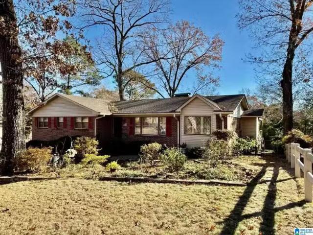 1817 CHARLOTTE DR, HOOVER, AL 35226