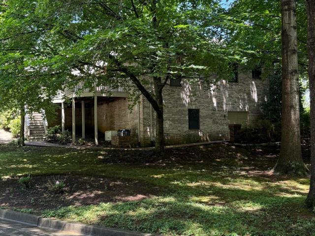 1817 Peppertree Drive