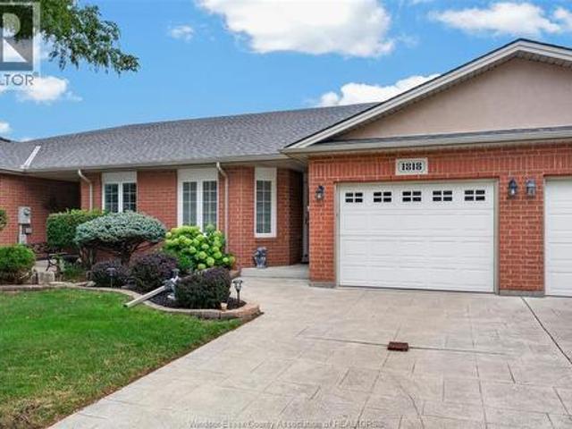 1818 Luxury, Windsor, ON, N8P 1T2 house for sale | Listing ID 26019 | Royal LePage