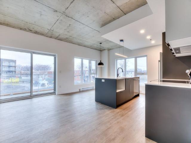 1819, Av. Dollard, 308, Montréal