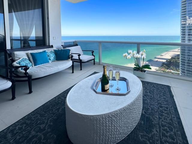 18101 Collins Ave Unit# 4802, Sunny Isles Beach, US, FL