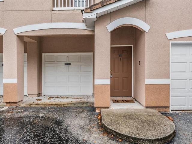 18107 Villa Creek Dr, Unit 18107, Tampa, FL 33647 | MLS #TB8492
