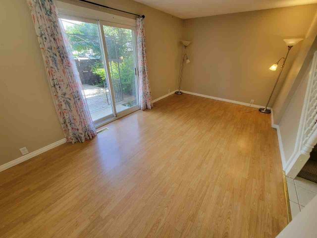 18104 93 Avenue Northwest 3 Bedroom Home for Rent at 18104 93 Ave Nw, Edmonton, AB T5T 1Y1 Belmead
