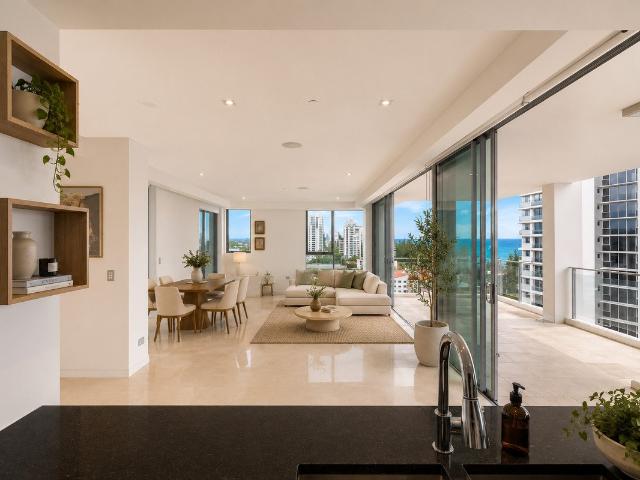 18/106 The Esplanade, Burleigh Heads QLD 4220