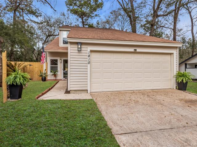 1810 N Red Cedar Circle