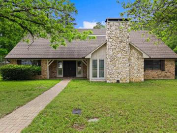 1810 Azalea St, Gilmer, TX 75644 | MLS #26005