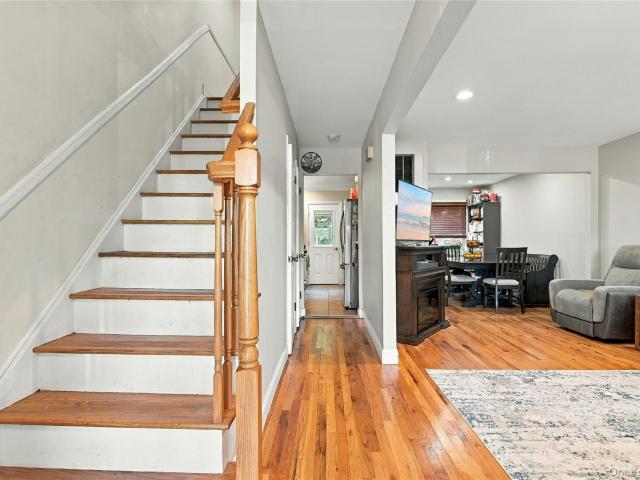 1810 Front Street 49